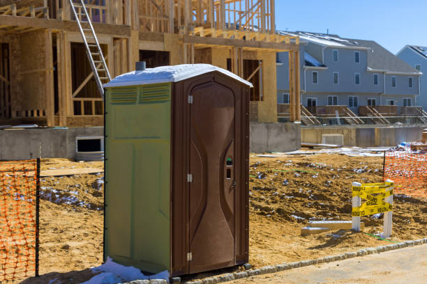 Best Portable toilet rental for construction  in Cambridge, IL