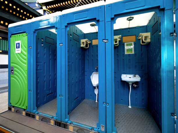 Best High-end porta potty rental  in Cambridge, IL