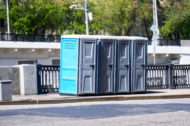 Best Porta potty rental near me  in Cambridge, IL